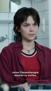 Actress Emilia Schüle HD Instagram Photos and Wallpapers August 2024