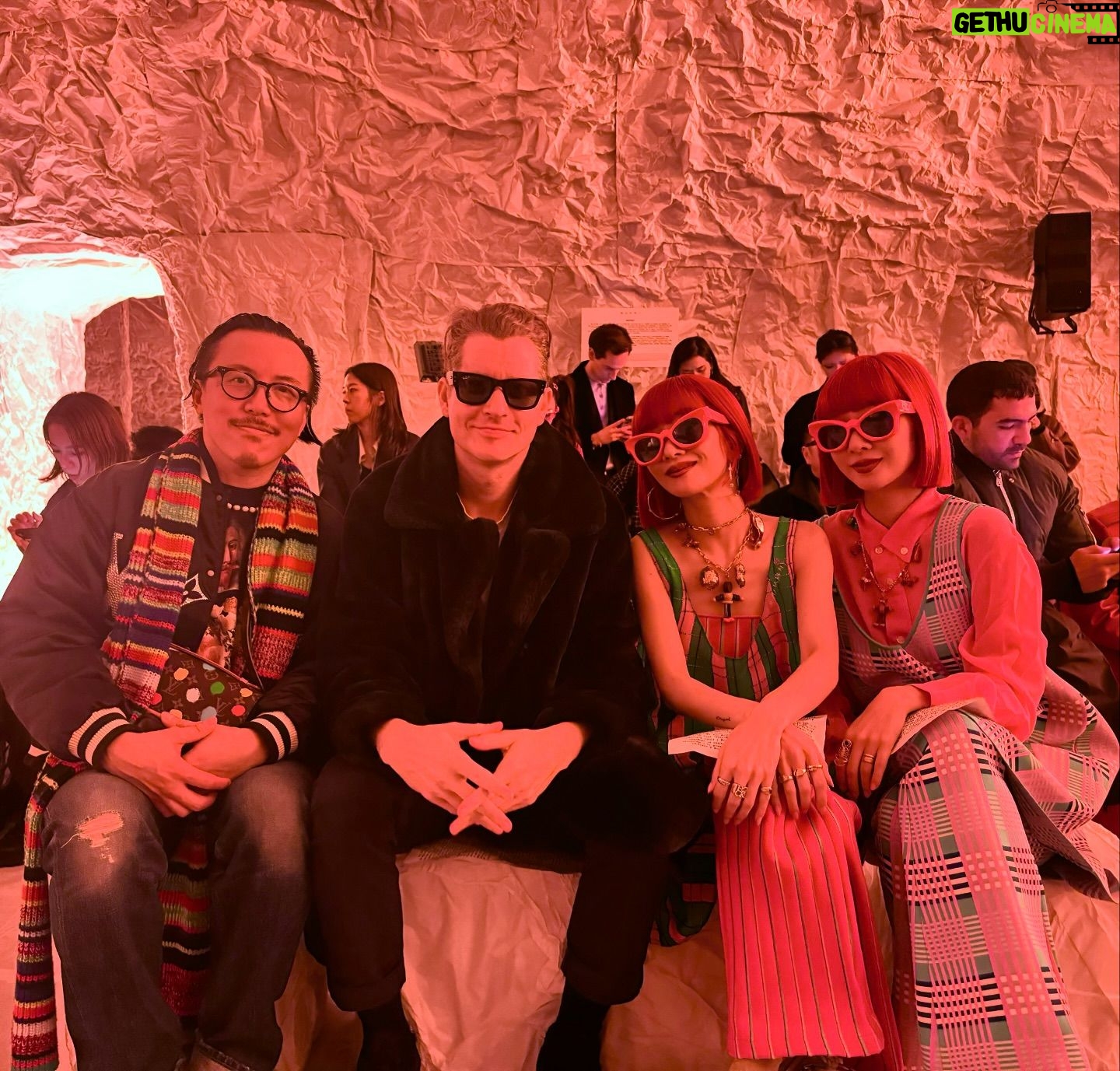 Emilio Insolera - 3 Likes - Celebrating the 30th anniversary of @marni congrats @asliceofbambi on the outstanding clothing design and concept! Totally loved it. With @lesliekeesuper and the icon twins @ayaxxamiaya and @amixxamiaya
#mfw #milanfashionweek #mfw2024 #SS24