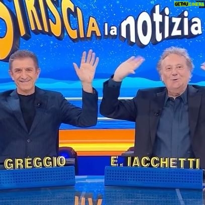 Emilio Insolera - 3 Likes - Italia-LIS 🔥🔥🔥 dal nord al sud! Per vedere il clip intero, visitate il sito di @striscialanotizia link in bio
Italia-LIS 🔥🔥🔥 from north to south! To watch the entire clip, check @striscialanotizia s site, link in bio
Italia-LIS 🔥🔥🔥 desde el norte hasta el sur! Para ver el clip entero, visiten el web de @striscialanotizia link en bio
#italialis
