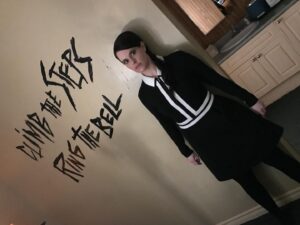Emily Hampshire Instagram - I still can’t believe I got the chance to play THE (artist formerly known as #primary) JENNIFER GOINES. I’ve been verrrry lucky in my career to get to play characters I admire and aspire to be like (and sometimes ❤️ more than real-life-people😬) but if you’ve ever seen #12monkeys I think you’ll get why Jennifer holds a special place in my ❤️. “She was the best of all of us”🥹 and so I’m extra specially excited to reunite with my #12Monkeys family at Creation’s: Star Trek Las Vegas. And you can come crash the party!!! (I might cry tho. Consider urself warned) This  Saturday, August 3 at the Rio Hotel, Las Vegas. @creationent 
#12Monkeys #STLV
P.s. pls tell me who made the amazing jennifer super cut at the end of this carousel so i can credit.