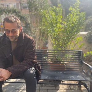 Emir Çubukçu Instagram - ‘bir kış günü eğer bir yolcu’