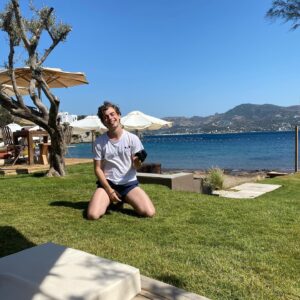 Emir Özden Instagram - spend some time away.