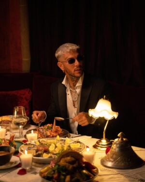Emis Killa Instagram - Sexy shop, il film. Check it. 🍝