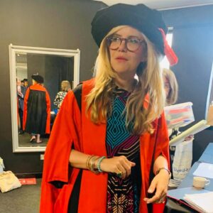 Emma Barnett Instagram - Got gowned. 16 years to the day since I graduated with my postgrad from Cardiff University School of Journalism - I was invited back to receive a fellowship and address the class of 2024. I spoke of properly brewed tea, never getting my 100 words per minute in short hand (I’m left handed, ok?), walking in the opposite direction to the crowd and nights down chip alley. If you know, you know. Plus the hat was fabulous. I’ve always loved me a good hat. Swipe to see #behindthescenes and a few other bits around town. Some things are the same; others, over. 

Congrats to everyone graduating. Seize that unique energy as you head out of education. You’re gonna need it. The hustle is real…

Thank you to all of the teachers and parents too. Epic. 

#graduation #hustle #journalism #gown #hat #congrats @cardiffuni