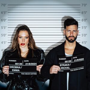 Emma Drobná Instagram - track “RANDE” by @emmadrobna feat. @egoemo na Spotify, Apple Music a ostatných streamovacích platformách. Ako by dopadlo uvidíte čoskoro vo videoklipe! 🌇