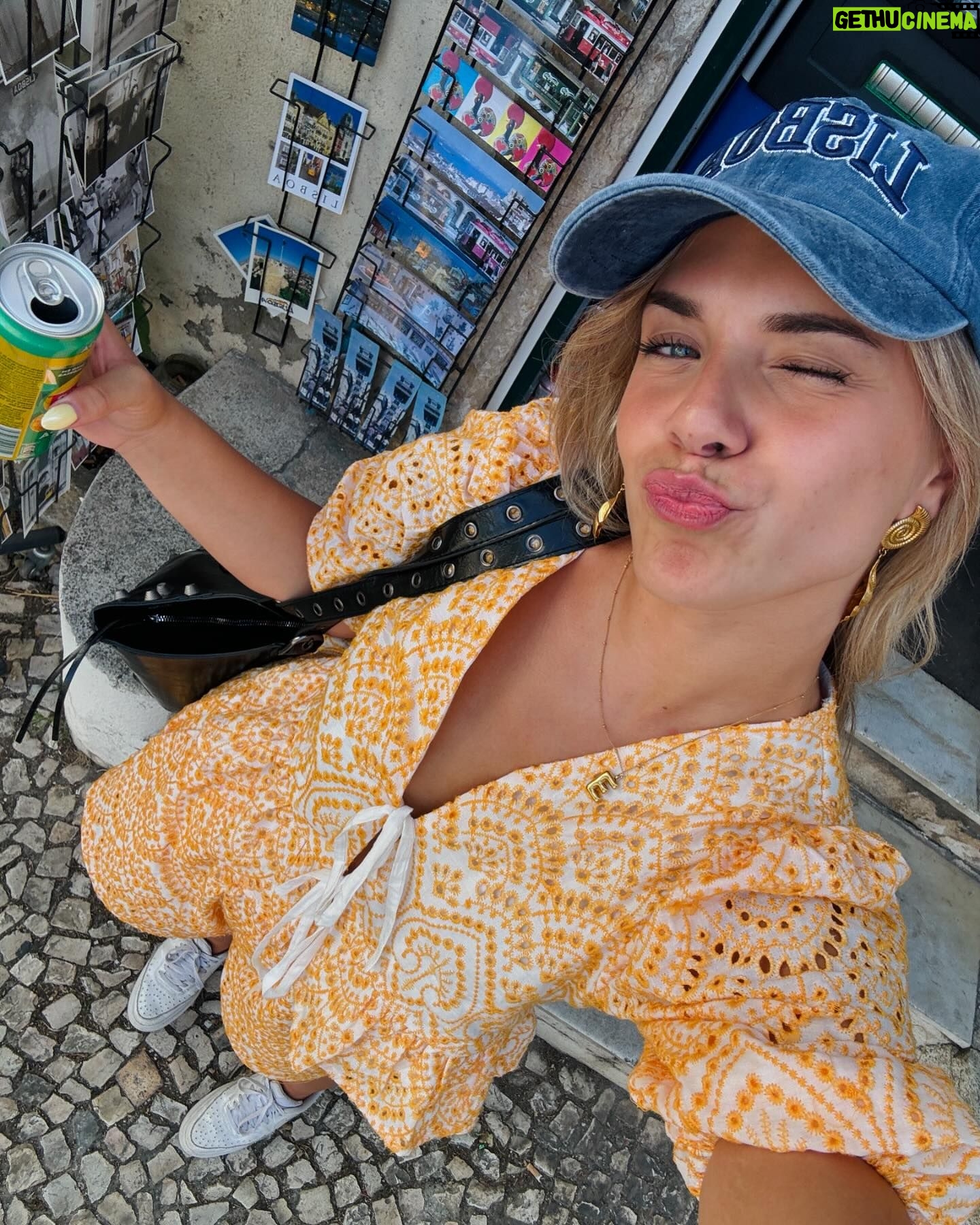 Emma Keuven - 4.3K Likes - Portuguese sun hits different ☀️🌺✨🍦🐆
#gifted #girlsgoneloavies