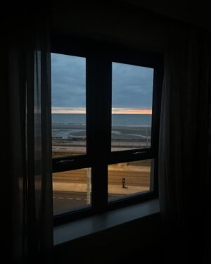 Emma-Louise Paton Instagram - A bit of Blackpool ☀️🎯🥰