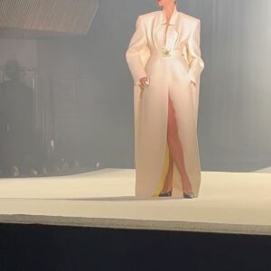 Emma Wiklund Instagram - Amazing show yesterday from @stephanerolland_paris  for Haute Couture here in Paris. It was so beautiful! Thank you for inviting me and introducing me to one of your amazing couture dresses.