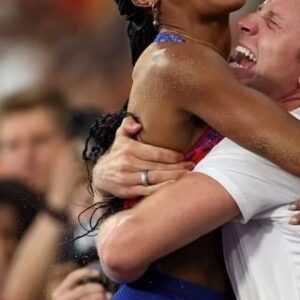 Emmanuel Acho Instagram - Try not to get emotional 🥹🥹

American Long Jumper, Tara Davis-Woodhall and Hunter Woodhall (Paralympic athlete) have been together since high school. She just became the Olympic Champion in the long jump. He competes in the Paralympic Games in a few weeks, but made sure to be front row supporting his wife. Partners, this is how you do it.

#olympics #lovestory #highschoolsweethearts