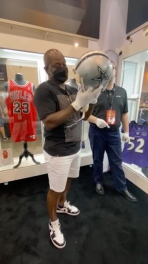 Emmitt Smith Instagram - They said they had one of my Super Bowl helmets…you know I had to double check! 😆