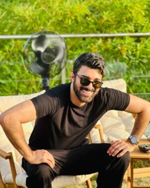 Engin Akyürek Instagram - 😊