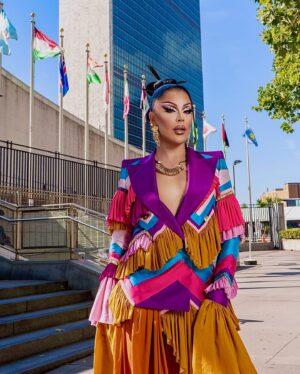Envy Peru Instagram - I am incredibly proud as a Peruvian/Dutch queen to be one of the first drag queens ever entering the UN during the 2024 High Level Political Forum (HLPF), a political event where world leaders discuss the UN’s sustainable development goals. This is a beautiful opportunity to make my voice heard.

It’s important to me to speak on a global level about how I envision the future as part of the LGBTQIA  community. There are too many places worldwide where being queer is forbidden and sometimes criminalized. I find that shocking in the year 2024.

This event was organized by COC Netherlands, UN Women, UNDP, and the Permanent Mission of the Kingdom of the Netherlands to the UN and hosted by me.

Alongside with activists from Armenia, Kenya, Namibia, Nepal, Uganda, and Zimbabwe we shared stories from our lives and dreams of an inclusive future

Drag is a form of self-expression and political activism that contributes to diversity and inclusivity and embodies the concept; Leave no one behind. Drag has the capacity to challenge socioeconomic and political narratives. Organizers hope that bringing drag to the UN can be a symbol that reminds us that this world needs a queer future of care. ❤️🌎

#unitednations #envyperu #humanrights #trending

Photo: @richardkoek
Wearing: @claesiversen
Hair: @wigmayson
