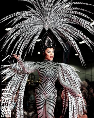Envy Peru Instagram - Representing Holland 🇳🇱 and Peru 🇵🇪 at this years @rupaulsdragcon LA 2024 🖤🤍 What a magical weekend it has been 🤍🖤

Look: @dglamour
Photo: @stunnin.mag
Video: @kevinstuder22

#rupauldragrace #rupaulsdragcon #dragcon #pinkcarpet