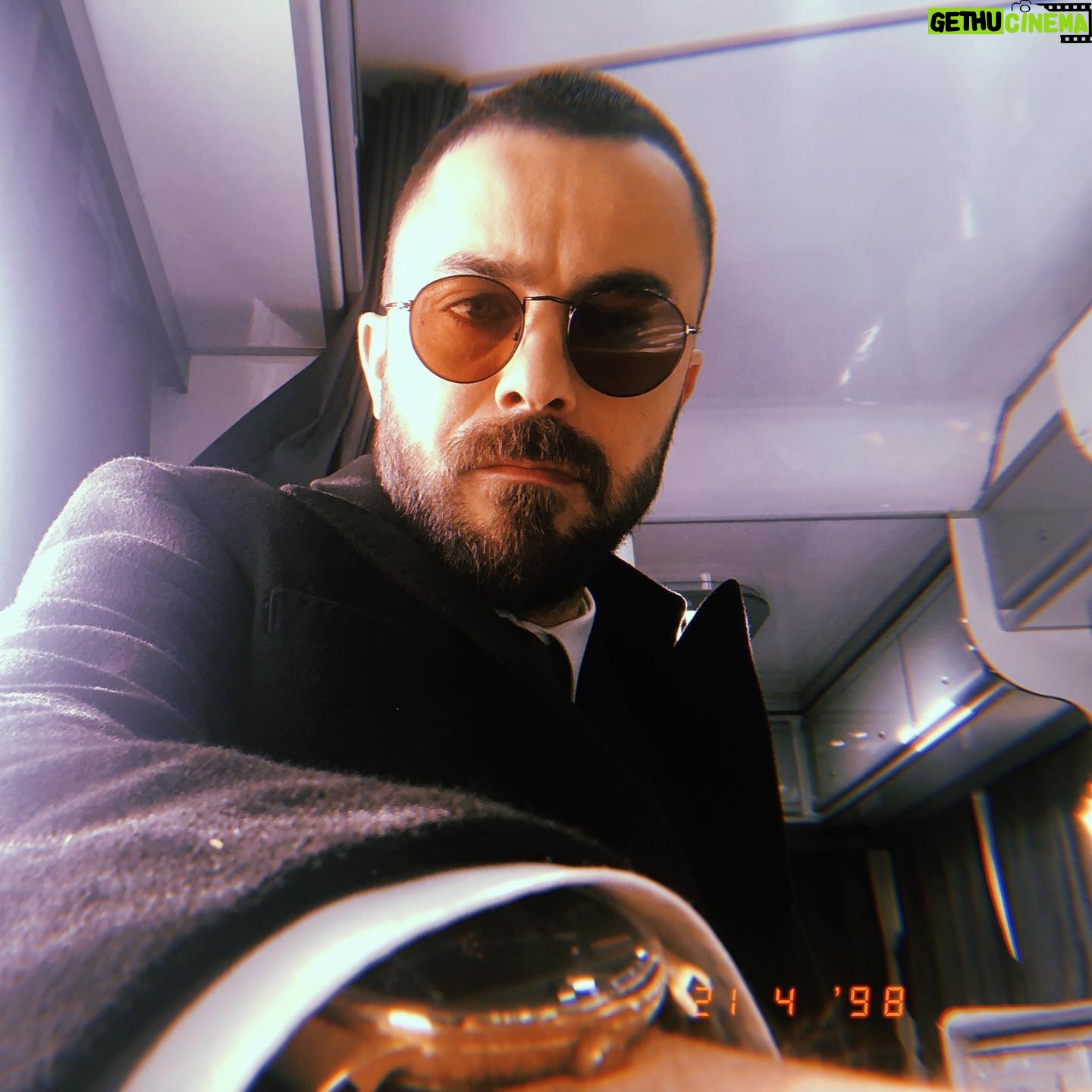 Eren Hacısalihoğlu - 3 Likes - Karavan günleri de çok özlendi. #tb