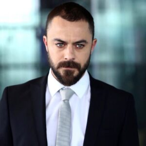 Eren Hacısalihoğlu Instagram - 👔