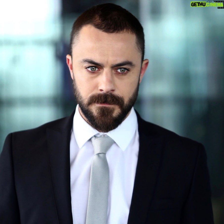 Eren Hacısalihoğlu - 3 Likes - 👔