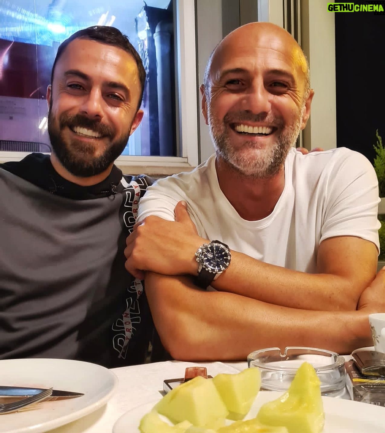 Eren Hacısalihoğlu - 3 Likes - ⭐️ 📸 @aky61