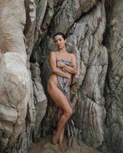 Actress Eréndira Ibarra HD Instagram Photos and Wallpapers August 2024