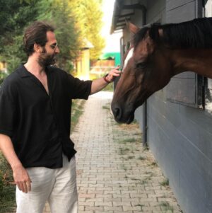 Erhan Alpay Instagram - West 🏇🏻