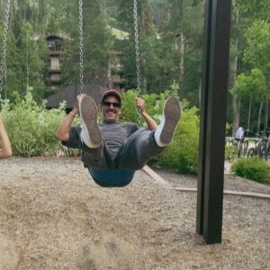Erick Elías Instagram - Summer time in VAIL. ☀️⛰️🚵‍♂️
🧿