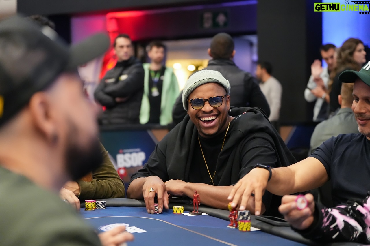 Erick Jordan - 704 Likes - Mais uma vez participando desse evento incrível no @bsopoficial @pokerstarsbrasil PokerStars Invitational … Obrigado pelo convite meu irmão @seprado 👊🏾✨♠️♥️♦️♣️✨