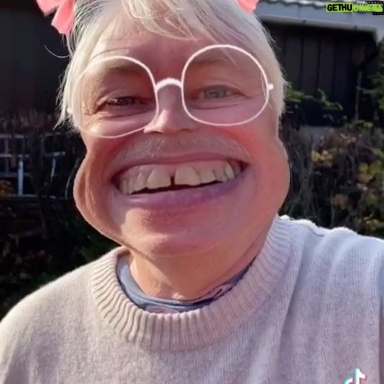 Erik Hagen - 4.8K Likes - God onsdag folkens ☀️❤️😸