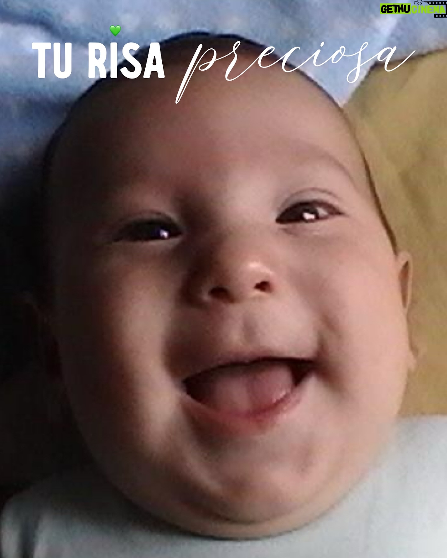 Érika Villalobos - 12K Likes - Diecinueve años han pasado desde que soy mamá. Diecinueve años desde que di ese primer beso a la pequeña criatura que hoy ya es todo un hombre con sueños enormes, talento de sobra y un corazón de oro.
Me enseñaste a ser mamá, me hiciste las cosas fáciles siendo tan noble, me sorprendiste con tu arte y ahora -junto con tu hermana- eres mi confidente y mi soporte en los momentos más difíciles. ✨El universo me ha dado más de lo que podía pedir✨
Un año más de vida Mikael.
Y que vengan muchos más llenos de todo lo hermoso que te mereces.