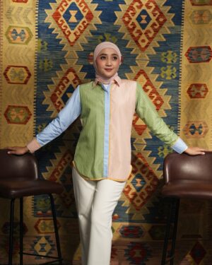 Errina GD Instagram - Proudly Present New Couple Set Series🤍

Couple set batik with nice design, good materials and elegant for daily or formal events!! available in 4 Series. Check it out now!! 

Special thanks for @farahcarpetsofficial for nice venue and great hospitality ❤️

Chat us for more details:
Whatsapp : 081188811183
Shopee : Lenshan.id
Tokopedia : Lenshan
Tiktokshop : Lenshan.id
Offline Store : 
📍Ruko commercial park blok G no 17 kota wisata cibubur
📍Alun Alun Indonesia West Mall, Mall Grand Indonesia Lt 3

#coupleset #seragam #batikmodern #stylewithlenshan