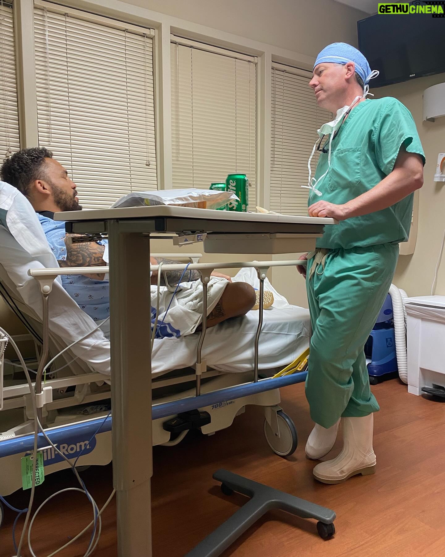 Eryk Anders - 2.1K Likes - There goes half my sex life