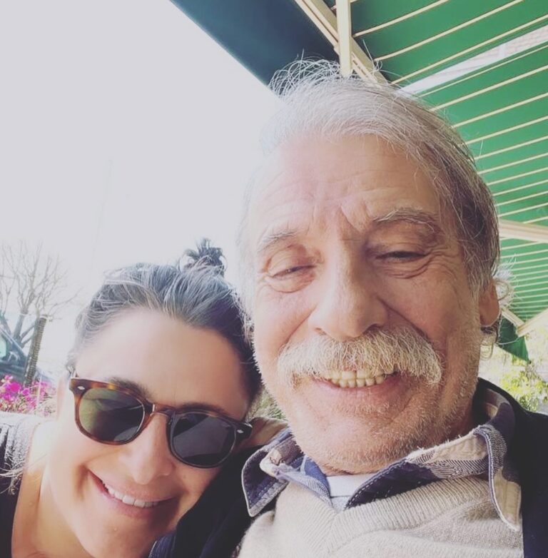 Actress Esra Dermancıoğlu HD Instagram Photos and Wallpapers August 2024