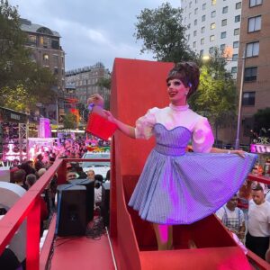 Etcetera Etcetera Instagram - NO PLACE LIKE HOME! 👠 had the most fabulous life affirming night on the @bobbygoldsmithfoundation 40th anniversary FRIENDS OF DOROTHY float for @sydneymardigras ❤️ getting to work with BGF and meet their clients and volunteers continues to be one of the most enriching experiences of my career. so grateful and lucky to have been able to share this with them! <3