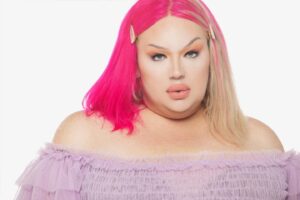 Eureka O'Hara Instagram - I’ll never not be visible again! Serving Whoamanna!!! I see you, Do you see me? #TDOV I’ve been blessed with many trans women to remember and their love and care and miss so many everyday. I fight to not be the statistic and hope to lower our numbers of tragedy amongst trans individuals! 
.
.
Hair- @stevenaustinhairartist 
Styled- @theplusbus 
Photo- @vadellaphoto