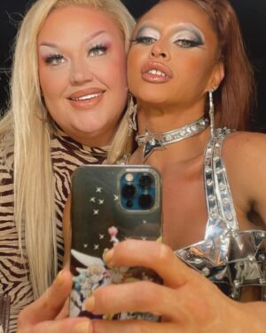 Eureka O'Hara Instagram - I love my freckles and my Friends. #photodump @heartweho

Hair restyled @makeupbyjimmy