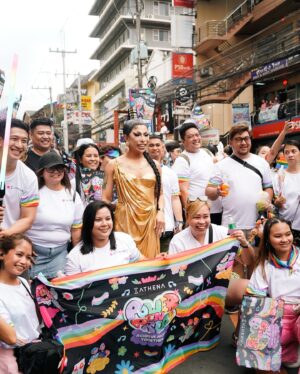 Eva Le Queen Instagram - Pride is and will always be a protest. #LoveLaban2Everyone🏳️‍🌈 

Special thanks to @athenacareersph.