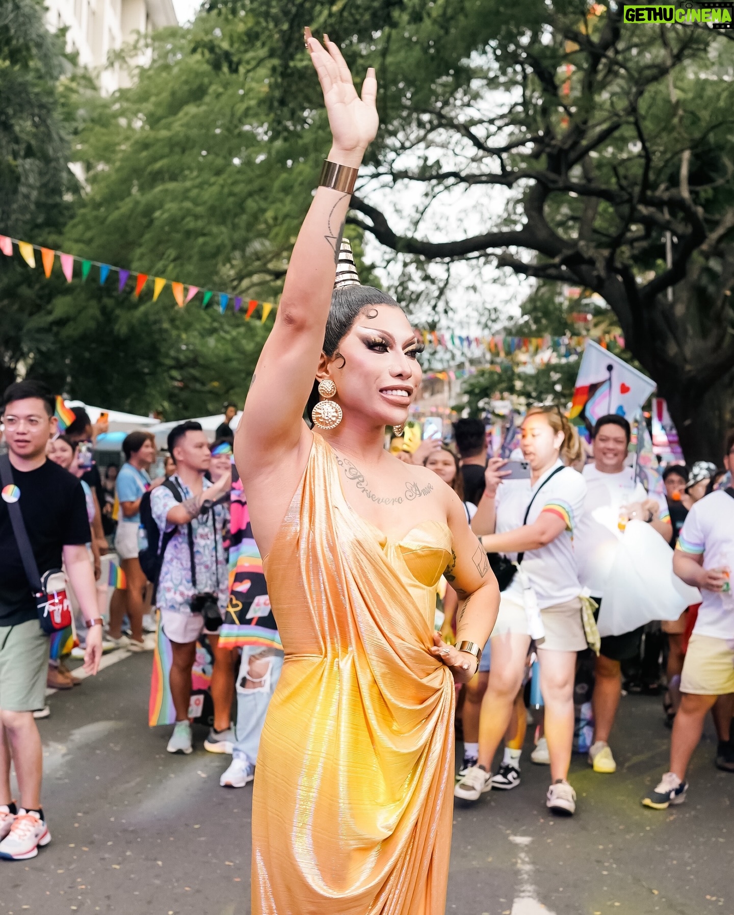 Eva Le Queen - 4.1K Likes - Pride is and will always be a protest. #LoveLaban2Everyone🏳️🌈
Special thanks to @athenacareersph.