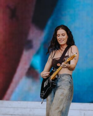 FLETCHER Instagram - what a magical day @outsidelands. had the best time with you all. countdown to US tour is on, see you in a month in minneapolis ❤️‍🔥