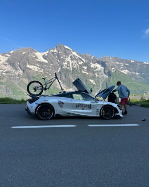 Fabio Wibmer Instagram - Saalbach was a vibe 🔥🙏
Check out „A Day in my Life“ vlog on my YouTube channel.
Shoutout to everyone for coming to Glemmride. It‘s been a blast 🤝 See you next year @saalbach_com