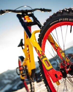 Fabio Wibmer Instagram - The @canyon ‘FIRECRACKER‘ turned out crazy! 🔥 What would you rate it? 1-10 🤔 this might get interesting haha
It’s my custom Canyon Torque for „THE STREIF“ project.
There is a full bike check on Red Bull Bike‘s YT channel as well as a Dream Build video on Canyon‘s YT channel 🤝
Shout out to @schwabianfabegger and @marcus_pfeil_custompainting for creating this beast of a bike. 
#MyCanyon

PC @hannesberger_com / @philipplatzer