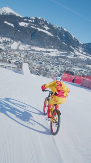 Fabio Wibmer Instagram - how else would you test a ski run? 🤨

watch the full edit on Fabio's YT channel 😎

🚴: @wibmerfabio

#redbull #givesyouwiiings #bike #MTB #snow