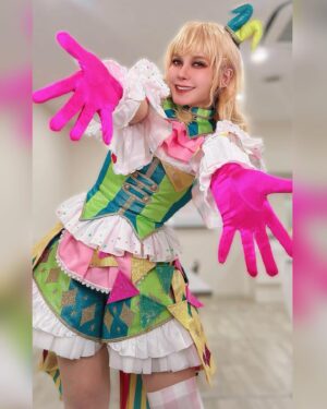 Fairouz Ai Instagram - みんなのキラキラ笑顔…
見〜つ・け・た・よ〜🎪💚

プリ☆チャン単独ライブに初めて参加できて嬉しかった！
みんなありがとう〜〜！！

#プリチャンスペースシップ
#キラッとプリチャン 
#fairouzai
#ファイルーズあい