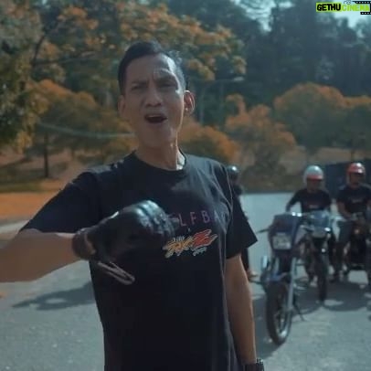 Faizal Hussein - 2.7K Likes - SETELAH 23 TAHUN, SEKALI LAGI KAMI MENJERIT, TETAPI BUKAN DI KL, TERENGGANU YANG BAKAL MENJERIT.
#Makluman:
⚡️Setiap Pembelian ELFBAR #Mate500 di event RXZ Members dengan hanya berharga RM 35.00, anda berpeluang menangi hadiah Motorsikal Yamaha Y15 x 2, Yamaha LC V8 x 4 dan 20 Biji Helmet Pelbagai Jenama !
Yang Kental, Pasti beli !!
Event : RXZ Members 5.0 2023
Tarikh : 8/9/2023 - 9/9/2023
Masa : 9.00 pagi - 6.00 Petang
Tempat : Terengganu International Drag Strip Gong Badak, Kuala Terengganu
“Yang Kental, Pasti Sampai”
“RXZ Members In The Eyes Of Asean”
#rxzmembersofficial #rxzmembersxelfbar #rxzmembers #Mate500 #EBmalaysia #Lowit12000