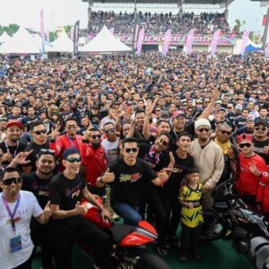 Faizal Hussein Instagram - Cerita semalam.... Semoga semua selamat pulang....