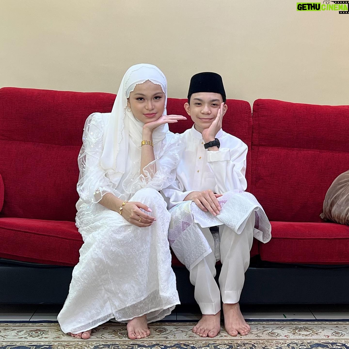 Faizal Hussein - 211.3K Likes - Salam Aidilfitri Maaf Zahir Batin 2022 🤍