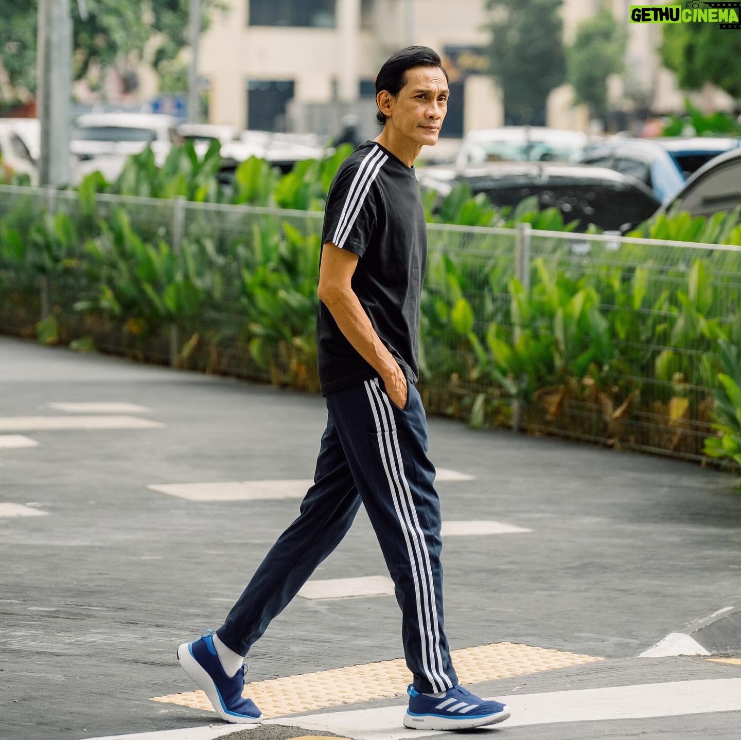 Faizal Hussein - 8.1K Likes - adidas CLOUDFOAM COMFORT
adidas kini mengeluarkan kasut ‘walking range’ yang pertama dan eksklusif hanya di Al-Ikhsan Sports.
Datang dengan teknologi cloud foam yang lembut, memang selesa dan bergaya, sesuai untuk dipakai rutin harian. Dapatkan kasut ini di Al-Ikhsan Sports sekarang!
#adidasMY
#Alikhsansports
@adidasMY
@alikhsansports