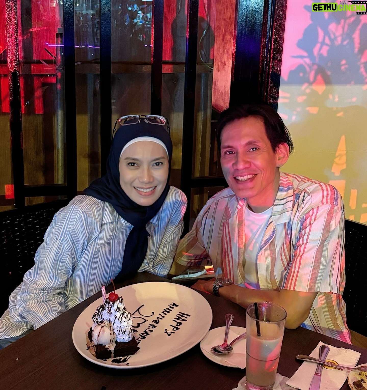 Faizal Hussein - 18K Likes - Alhamdulillah ❤️
#20thanniversary
#tillsyurga
thank u @fazryn.faizal @fazrick.faizal