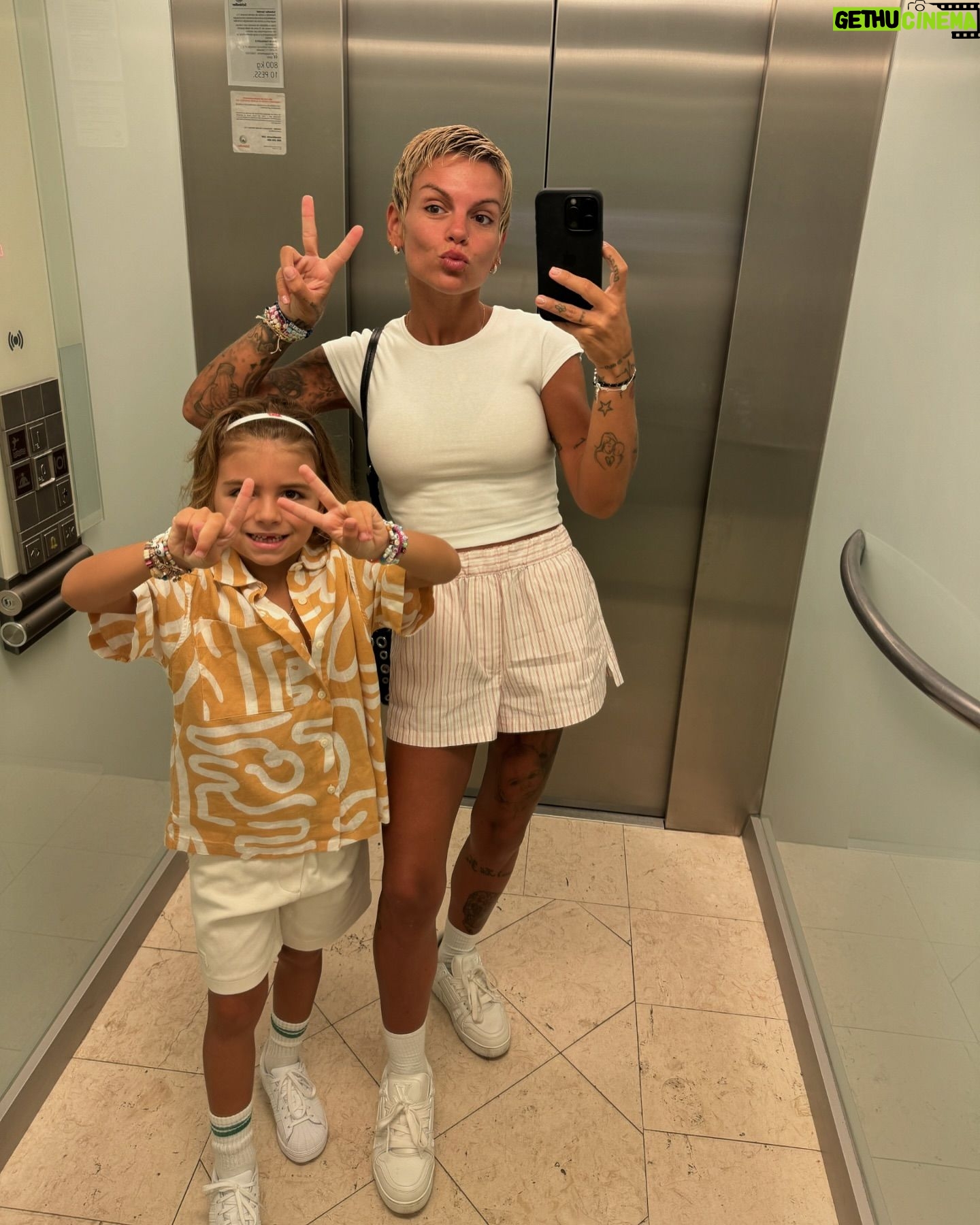 Fanny Rodrigues - 14K Likes - Divertidamente com o meu mais que tudo ♥️