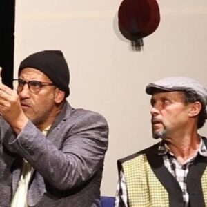Farid Regragui Instagram - Au théâtre ce soir....
Très heureux de partager avec toi cette belle expérience cher ami  @benaissaeljirarioff 
@mohammed.cherif.735
#marrakech #benimellal #theatre #comedien #artistes #morroco
