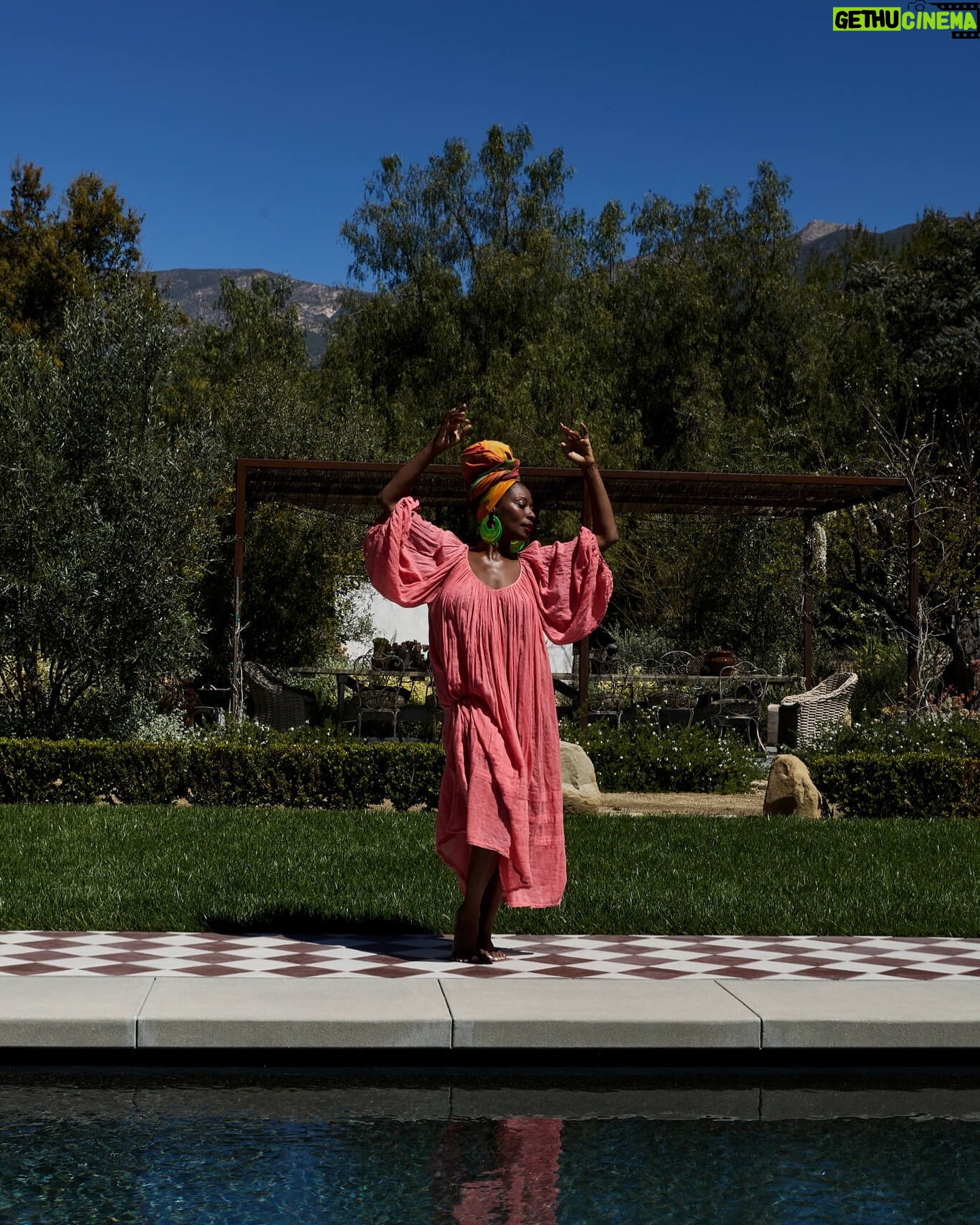 Fatima Robinson - 4.9K Likes - !Movement! Sunshine and color with Fatima Robinson (@fatima_noir) at her home in Ojai.
