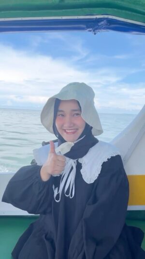 Fatin Shidqia Instagram - terima kasih yaaaa yang udah gemas-gemas bgt pake sound inii!! HIHH 🥺🤏🏼
