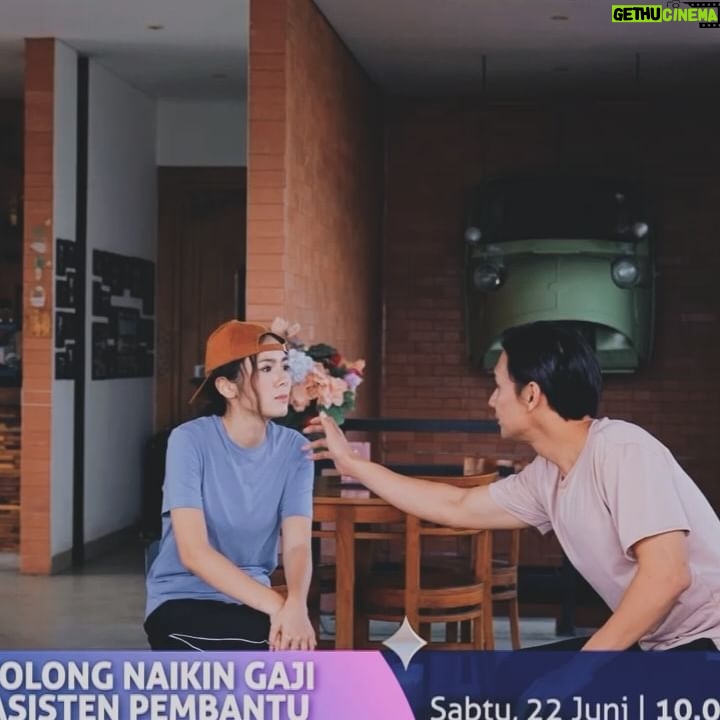 Fendy Chow - 3 Likes - Nonton kita belajar jadi romantis yah di sctv nanti jam 10 pagi 😇